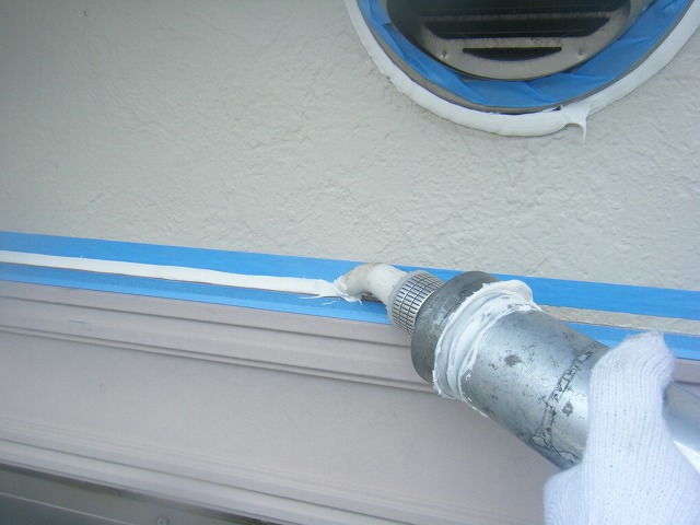 外壁のシーリング打ち替え　直線部